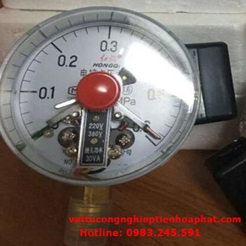 Đồng hồ áp suất 3 kim
